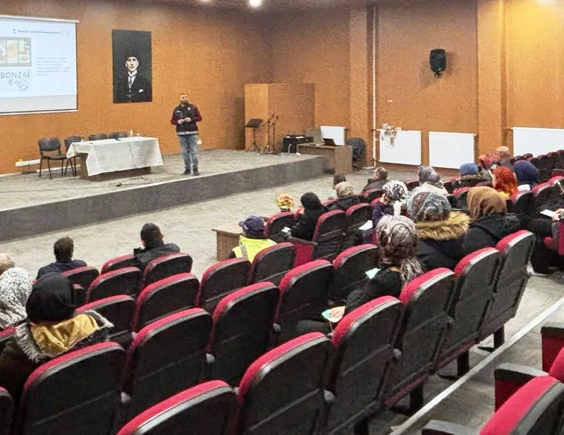 Emet ve Hisarcık’ta uyuşturucu ve uyarıcı madde kullanımının engellenmesine yönelik eğitim
