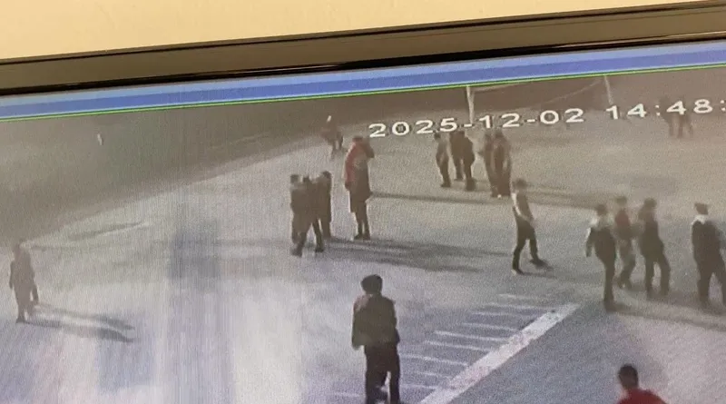 Nefessiz kalan öğrenci öğretmenin hızlı müdahalesi ile ölümden döndü
