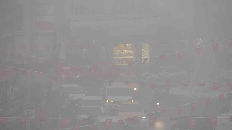 Kilis’te yoğun sis etkili oldu
