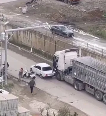 Samsun’da tır şoförüne sopayla saldırdılar
