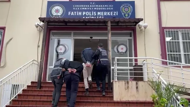 Adana’da bisikletli çocuğu darbeden şüpheli tutuklandı
