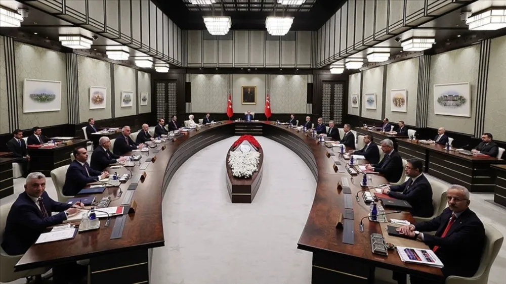 Kabine bugün toplanıyor!