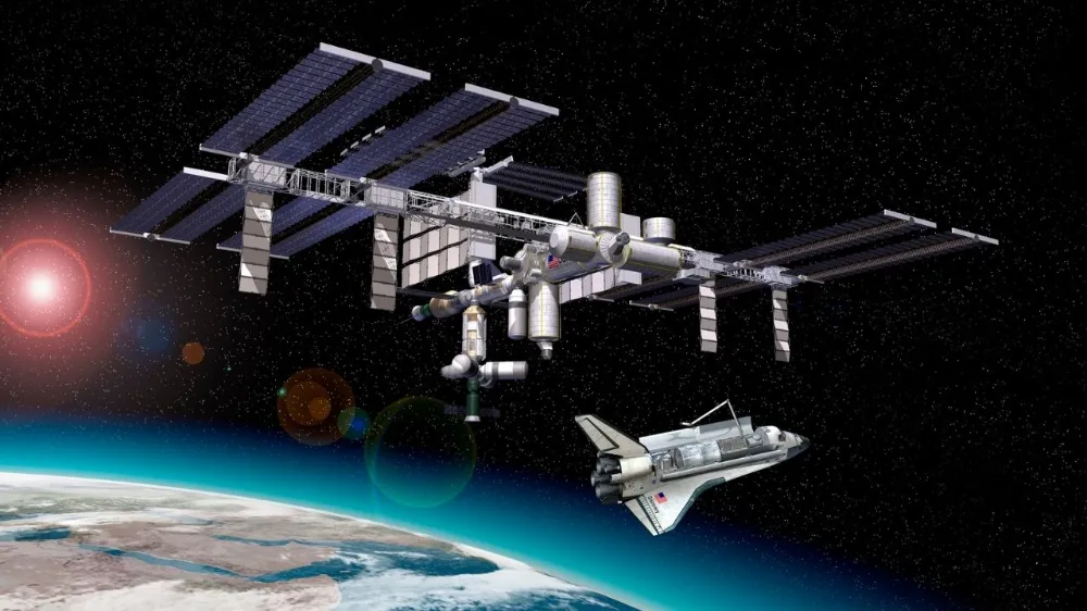 Mahsur kalan astronotların yerine geçecek ekip istasyona ulaştı!