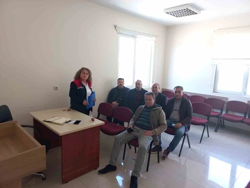 Didim’de muhtarlara ’Zeytinde İyi Tarım Uygulamaları Projesi’ tanıtıldı
