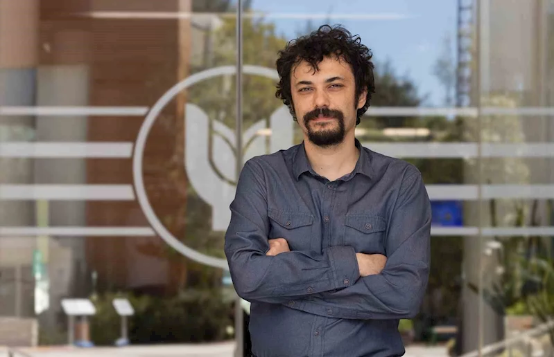 Gerçek dışı inançlara yönlenme nedenlerini araştırıyor
