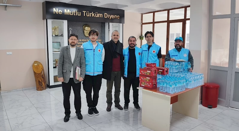 Kütahya’da ’Umre Ödüllü Gençlik Bilgi Yarışması’na yoğun ilgi
