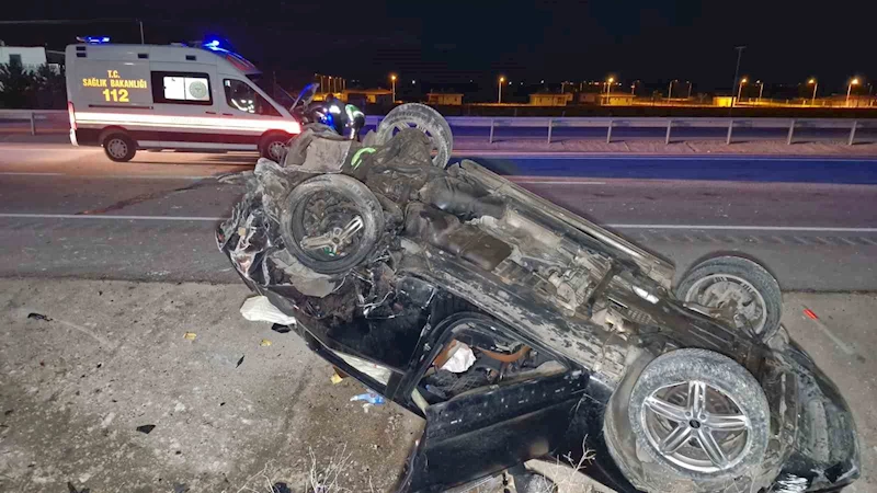 Karaman’da lüks araçlar çarpıştı: 1 ölü, 2 yaralı
