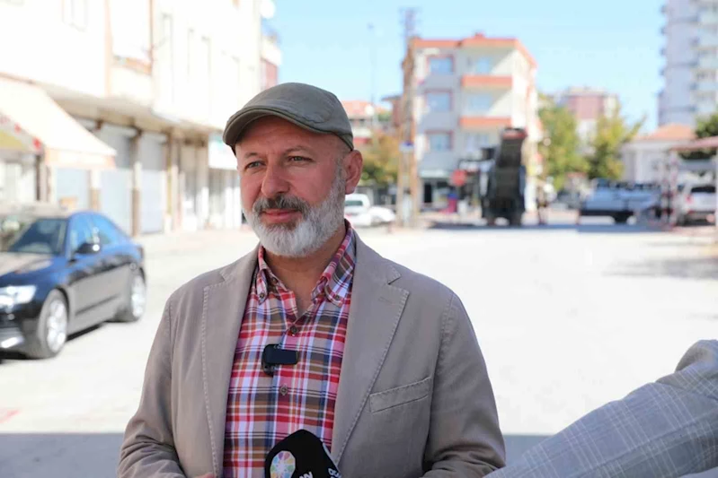 Başkan Çolakbayrakdar: Bu yaz döneminde de asfaltlanmadık yer kalmayacak