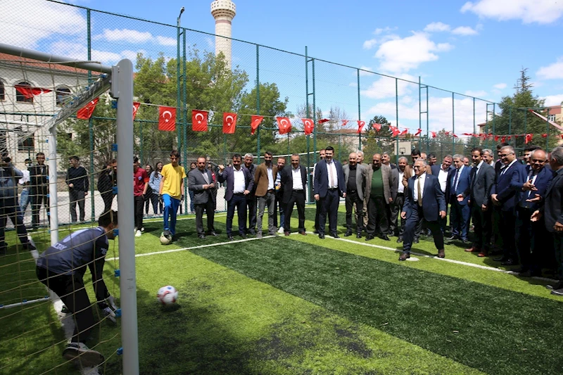 Başkan Büyükkılıç, kırsalda her mahalleye hizmet götürdü
