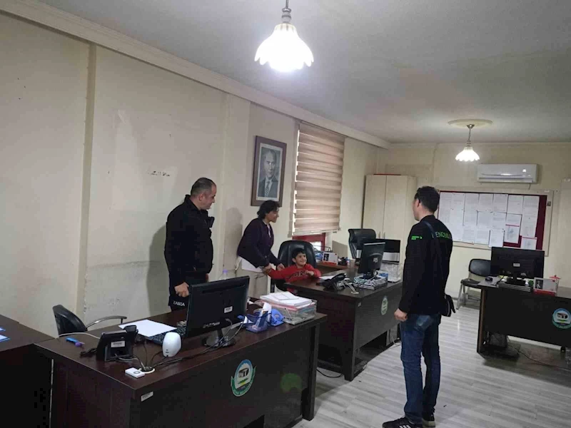 Serik’te kaybolan küçük çocuk zabıta tarafından bulundu
