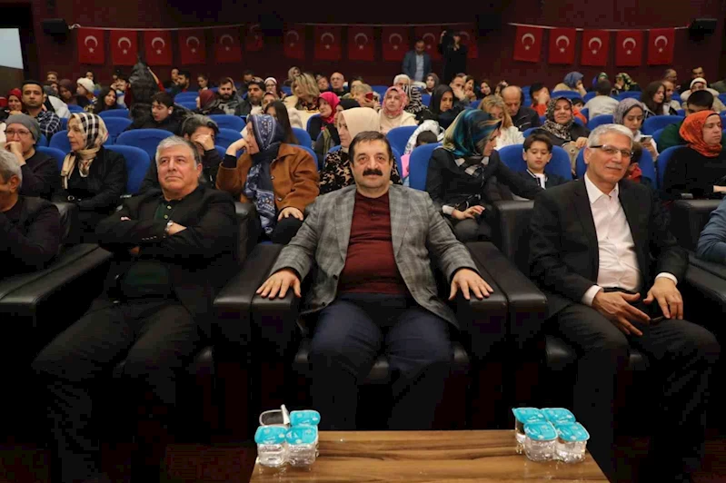 Elazığ Belediyesi, Yeşilçam film müzikleri konseri düzenledi
