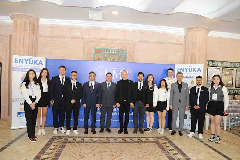 Endüstride Yükselen Kariyer Adımları Zirvesi ile öğrenciler geleceğe hazırlanıyor
