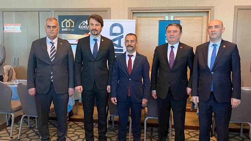 KAMİAD Zonguldak Ekonomi Zirvesinde
