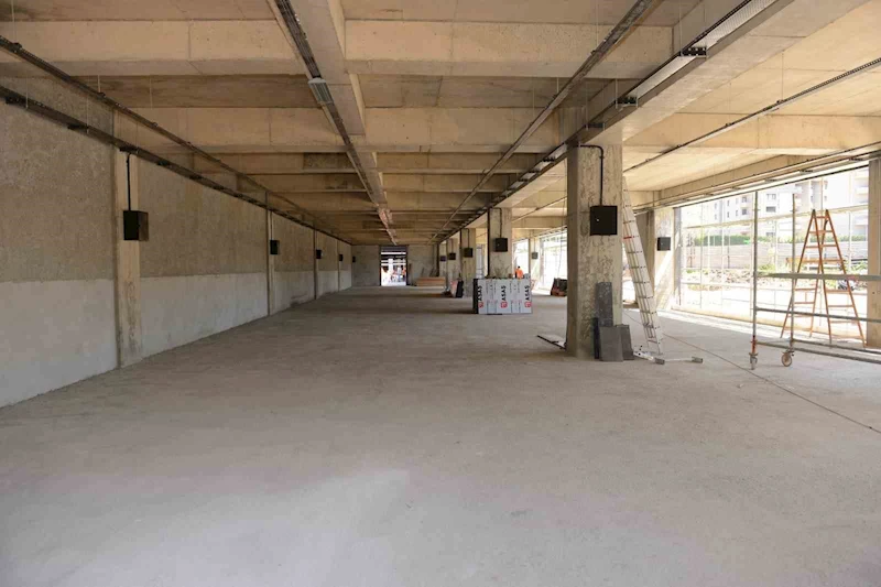Balat modern bir pazar alanı kazanıyor
