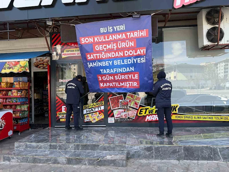 Şahinbey Belediyesi tarihi geçmiş ürün satan iş yerlerine göz açtırmıyor
