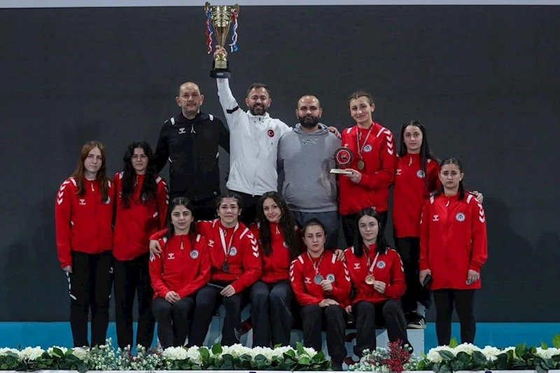 Türkiye Şampiyonasında Erzincanlı sporcular 5 madalya kazandı
