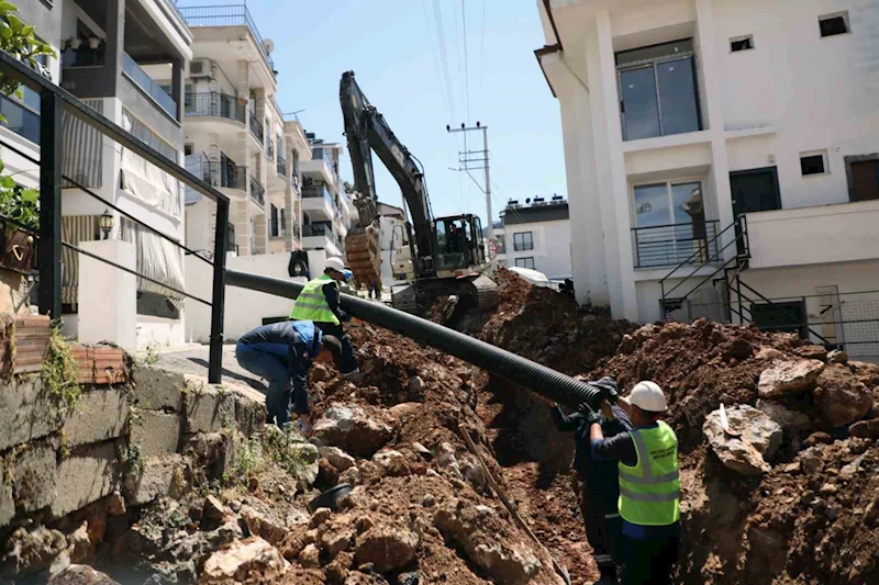 Fethiye Taşyaka’da kanalizasyon hatları yenileniyor
