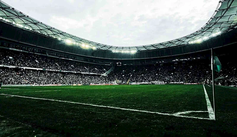 Bursaspor’da gelecek sezon kombineleri 23 bini aştı
