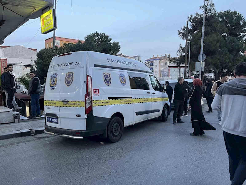 Küçükçekmece’de sorun yaşadığı ağabeyinin iş yerine pompalı tüfekle saldırdı
