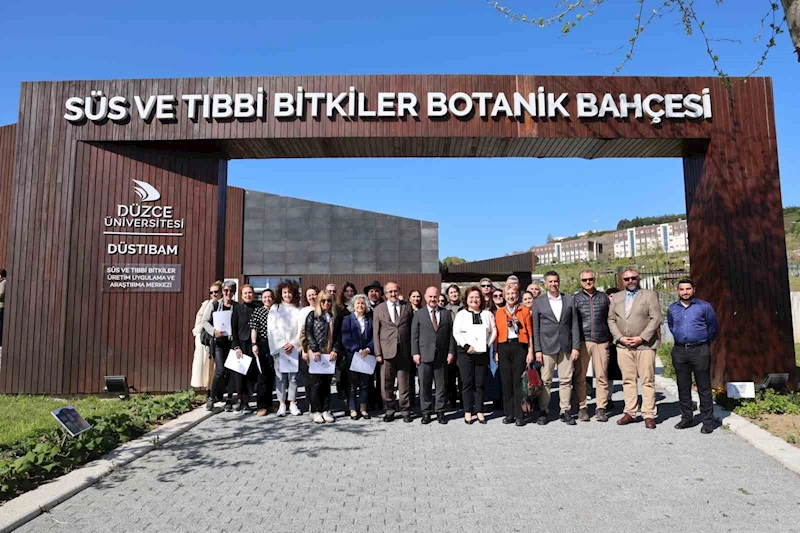 Anadolu’nun ağaçları sergisi açıldı
