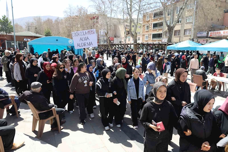 Başkan Öztürk’ten Gazze’ye destek
