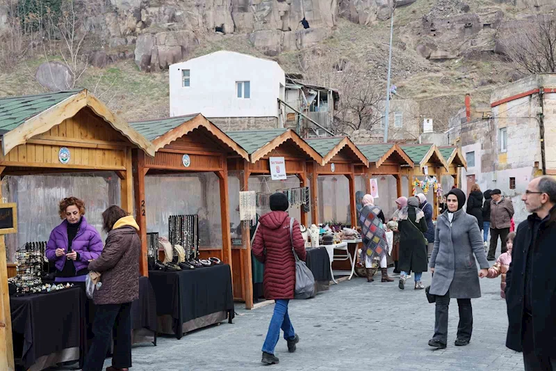 Talas’ta bu Pazar Nisan ayının ikinci ’Maharetli Elleri’

