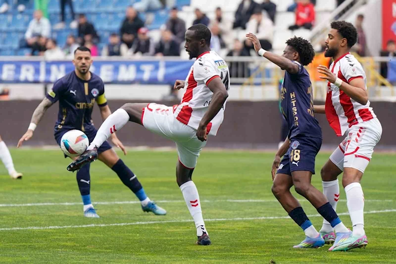 Trendyol Süper Lig: Kasımpaşa: 1 - Sivasspor: 0 (Maç devam ediyor)
