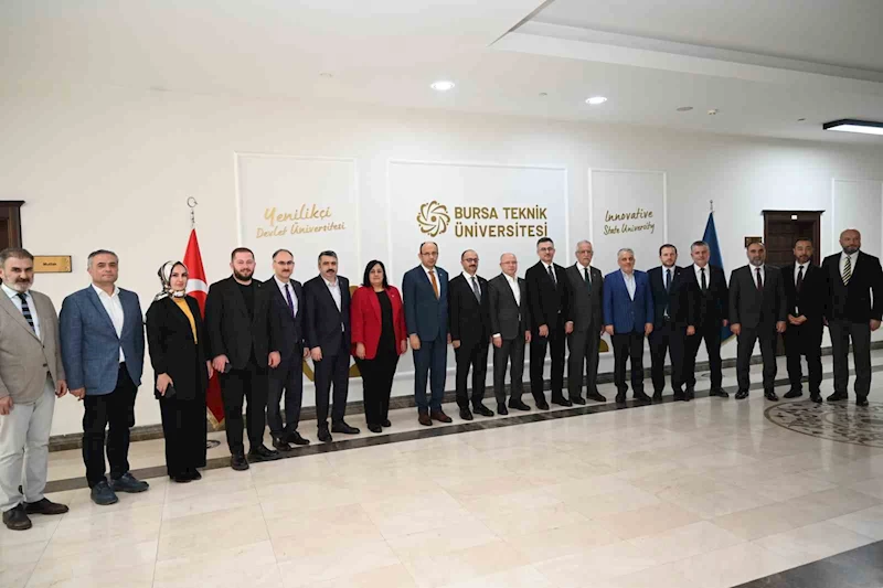 Uzay ve savunma alanındaki genç projelere Ak Parti’den yakın takip
