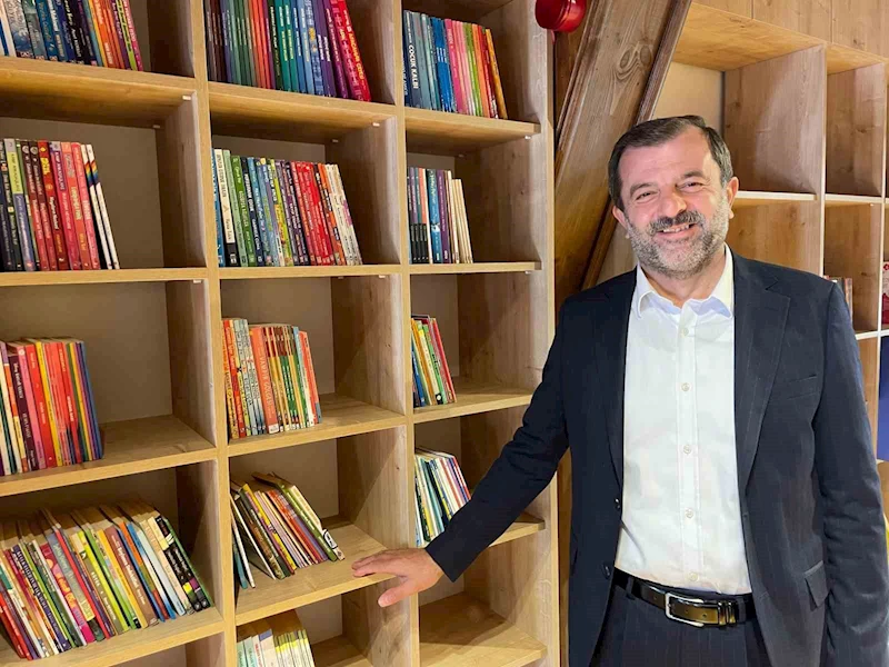 Gürsu’daki kitap bağışına destekler yapıldı
