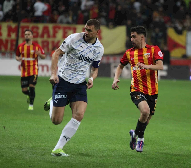 Fenerbahçe ile Kayserispor 48. randevuda
