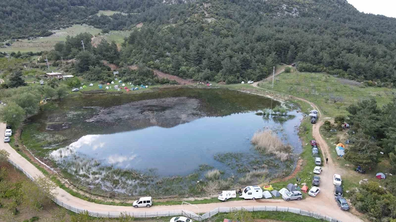 Türkiye’deki kanyoning tutkunları, Spil Dağı’nda buluştu
