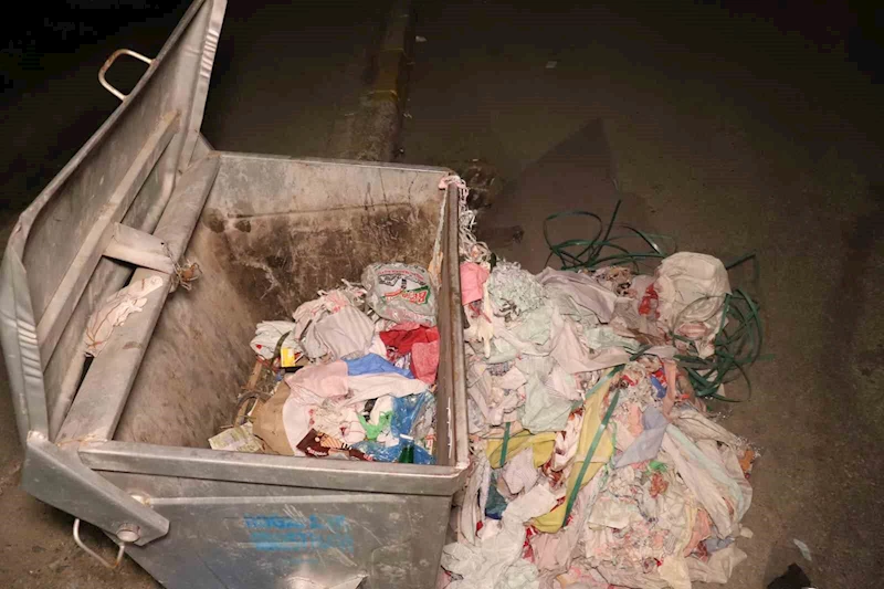 Eski sevgilisinden hamile kaldığı bebeğini evde doğurup çöpe atmış
