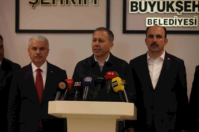 Bakan Yerlikaya, Konya’da Yatırım Değerlendirme ve Koordinasyon Toplantısına katıldı
