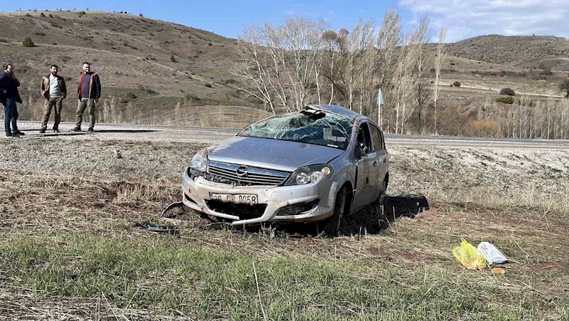 Virajı alamayarak tarlaya uçtu, 1’i ağır 5 kişi yaralardı
