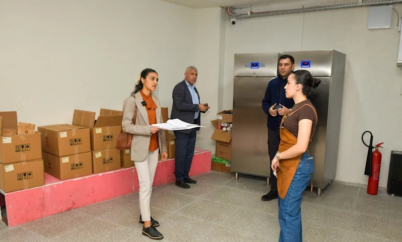 Esenyurt Belediyesi’nden ruhsatsız işletmeciliğin önüne geçmek amacıyla denetim
