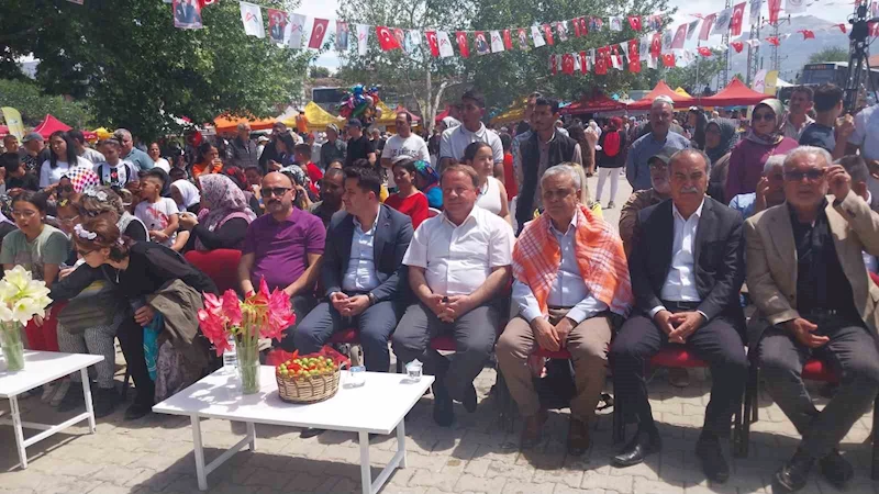 Mersin’de 4. Gravga Erik Şenliği düzenlendi
