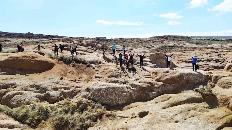 Dünyadaki Mars’ta doğa yürüyüşü
