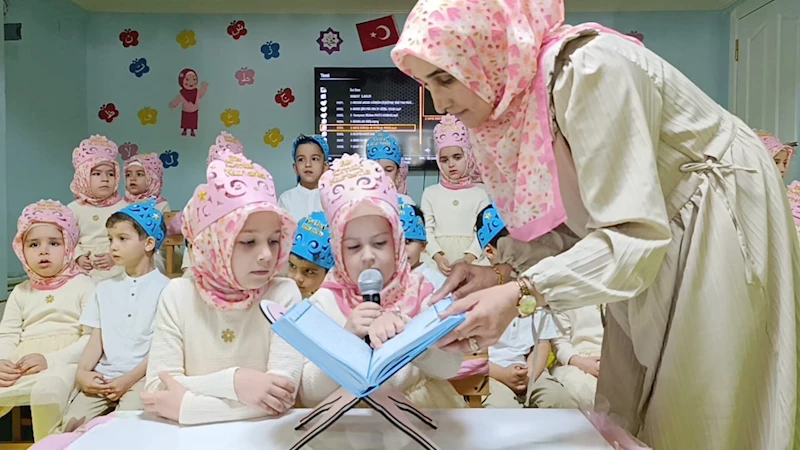 Anamurlu minikler Kur’an’a geçmenin sevincini yaşadı
