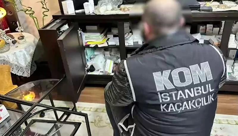 İstanbul’da kaçakçılık operasyonunda 400 milyon liralık ilaç ele geçirildi
