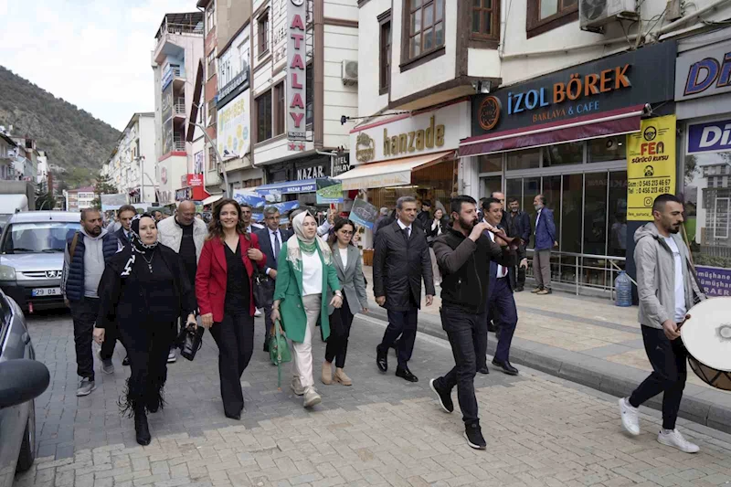 Vali Aydın Baruş: 