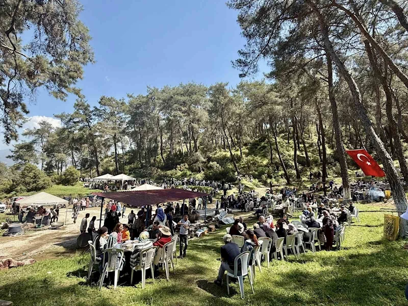 Kuyucak’ta 40 yıllık gelenek bu yıl da sürdü
