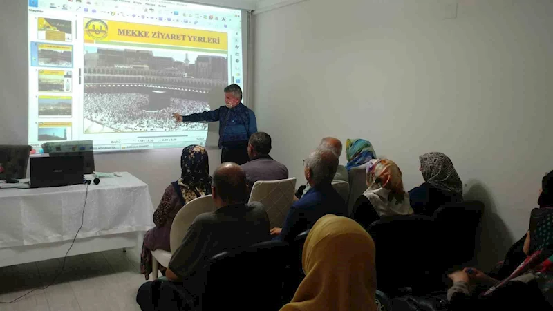 Köyceğizli hacı adaylarına eğitim veriliyor
