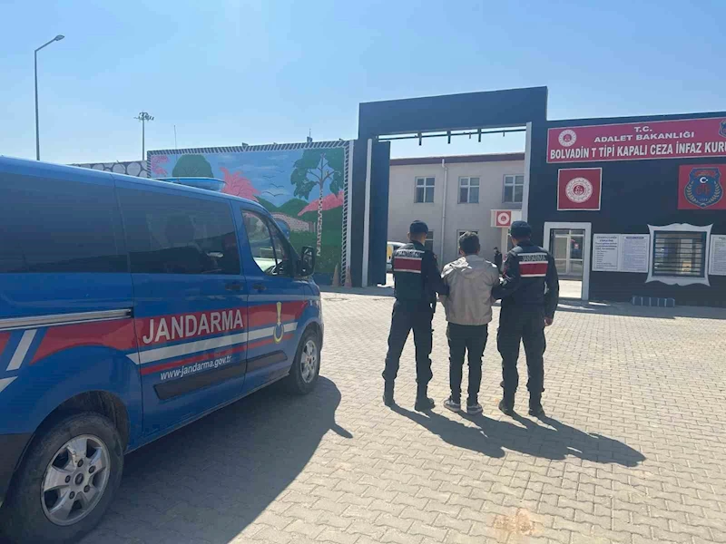 Afyonkarahisar’da hapis cezasıyla aranan şahıs yakalandı

