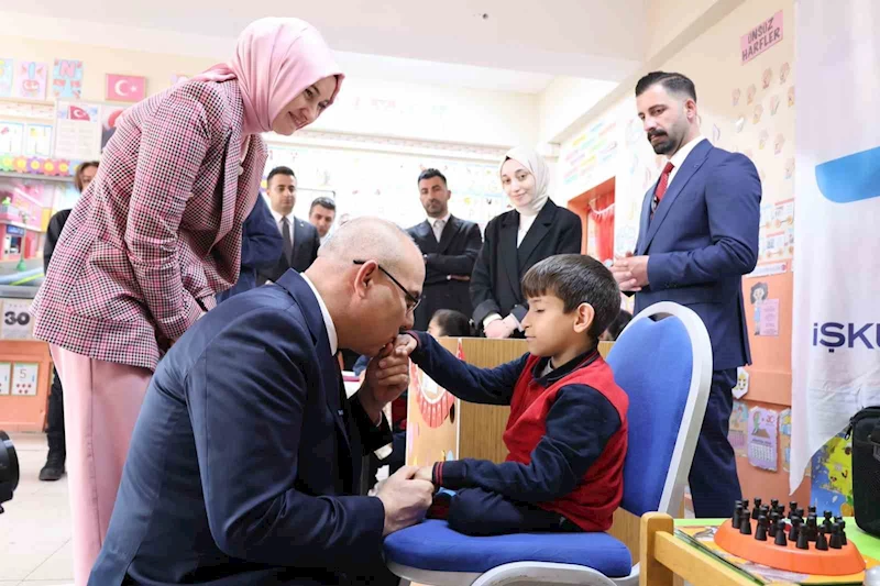 Ağrı’da eğitime dokunan proje: Binlerce öğrenci sıralarına kavuştu
