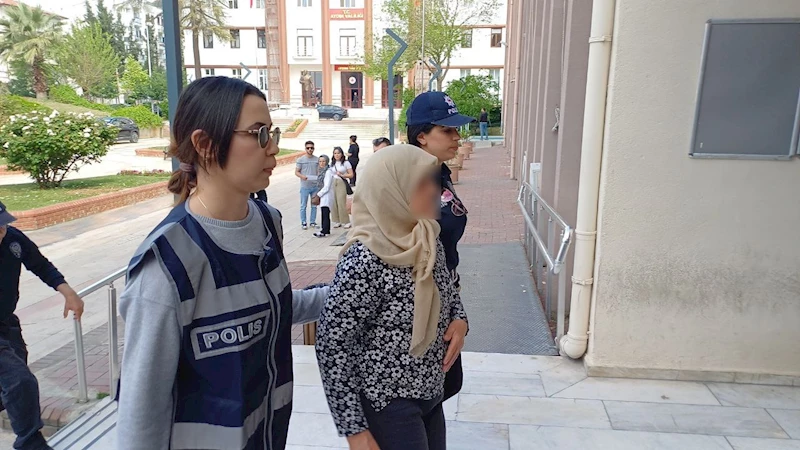 Bebeğe şiddet uygulayan bakıcı kadın tutuklandı
