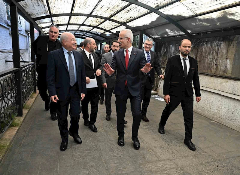 Bakan Uraloğlu, Suriyeli mevkidaşı Bedir ile görüştü
