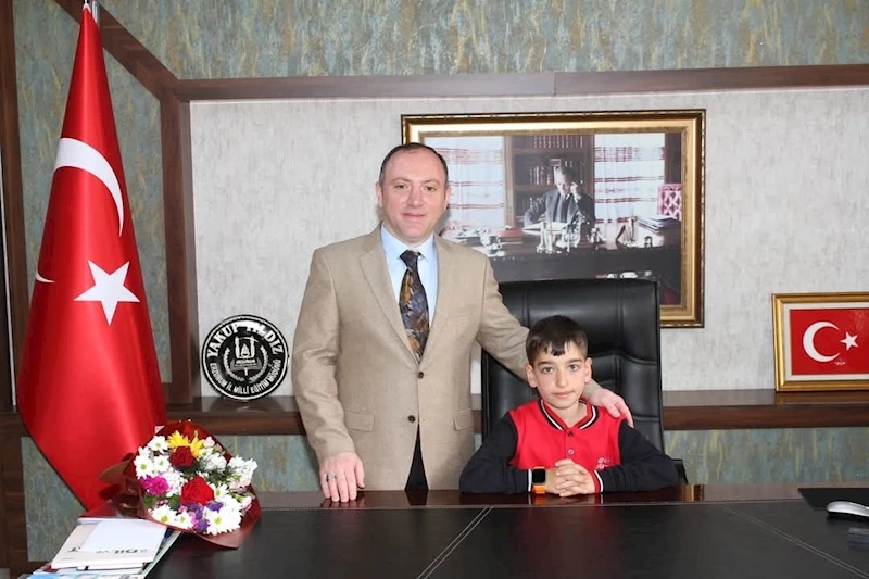 Millî Eğitim Müdürü Yakup Yıldız’ın 23 Nisan Ulusal Egemenlik ve Çocuk bayramı mesajı
