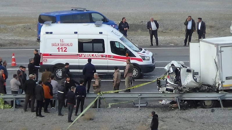 Van’daki feci kazada hayatını kaybedenlerin kimlikleri belli oldu

