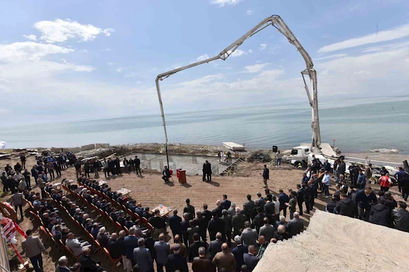 Ahlat’ta ‘Su Sporları Merkezi’nin temeli atıldı
