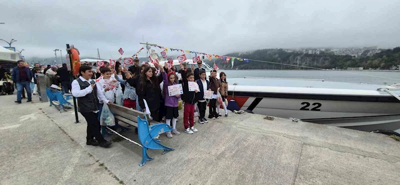 Hücum botunun komuta koltuğuna öğrenciler oturdu
